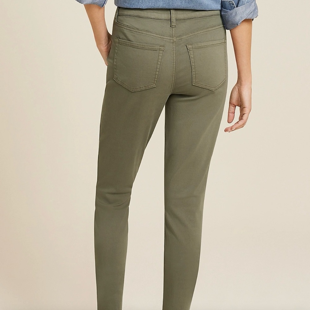 NWT mjeans by Maurices Olive Jeggings - Picture 2 of 9